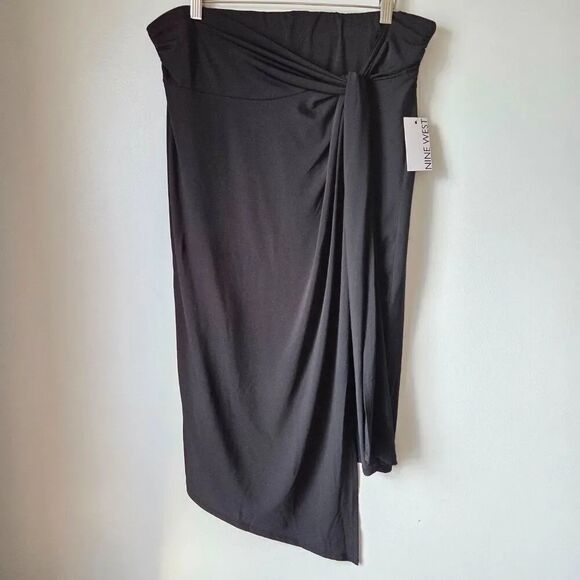 Nine West Dresses & Skirts - NWT NINE WEST BLACK WRAP / TIE STYLE MIDI SKIRT SIZE XL